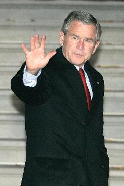 US President George W. Bush, seen here 10 April 2007, may meet Italian Prime Minister...
