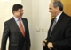 Foto : Ve�vyslanec P.Kuznecov a �t�tny tajomn�k MZV P.Burian 